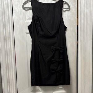 More to Come sleeveless black mini